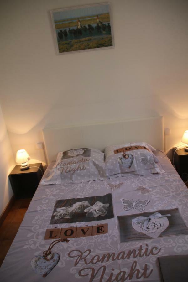 Candillargues Gite Des Arenes מראה חיצוני תמונה